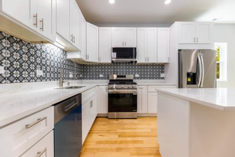 441 North Leclaire Avenue Chicago IL 60644