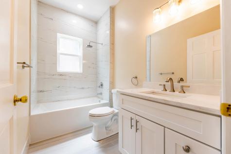 441 North Leclaire Avenue Chicago IL 60644