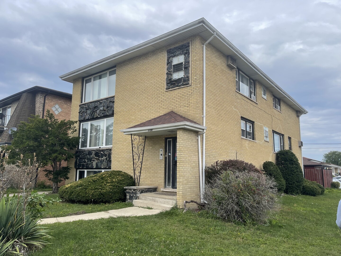 1600 Memorial Drive Calumet City IL 60409