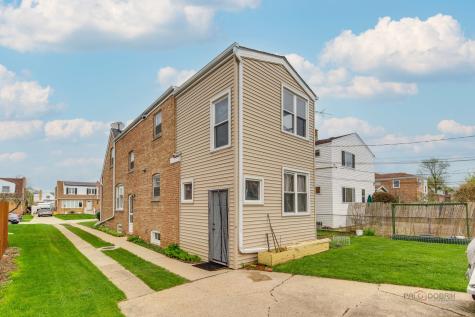 7523 West Cleveland Street Niles IL 60714