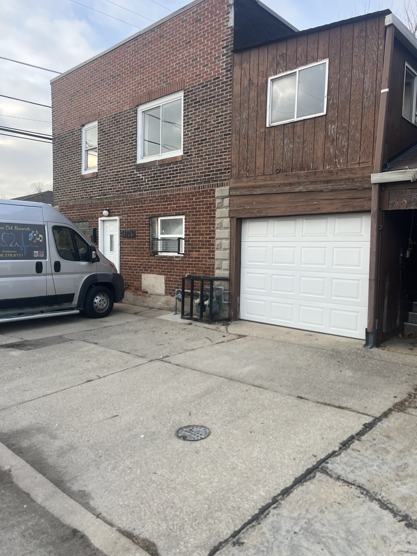 15704 Willard Avenue Harvey IL 60426