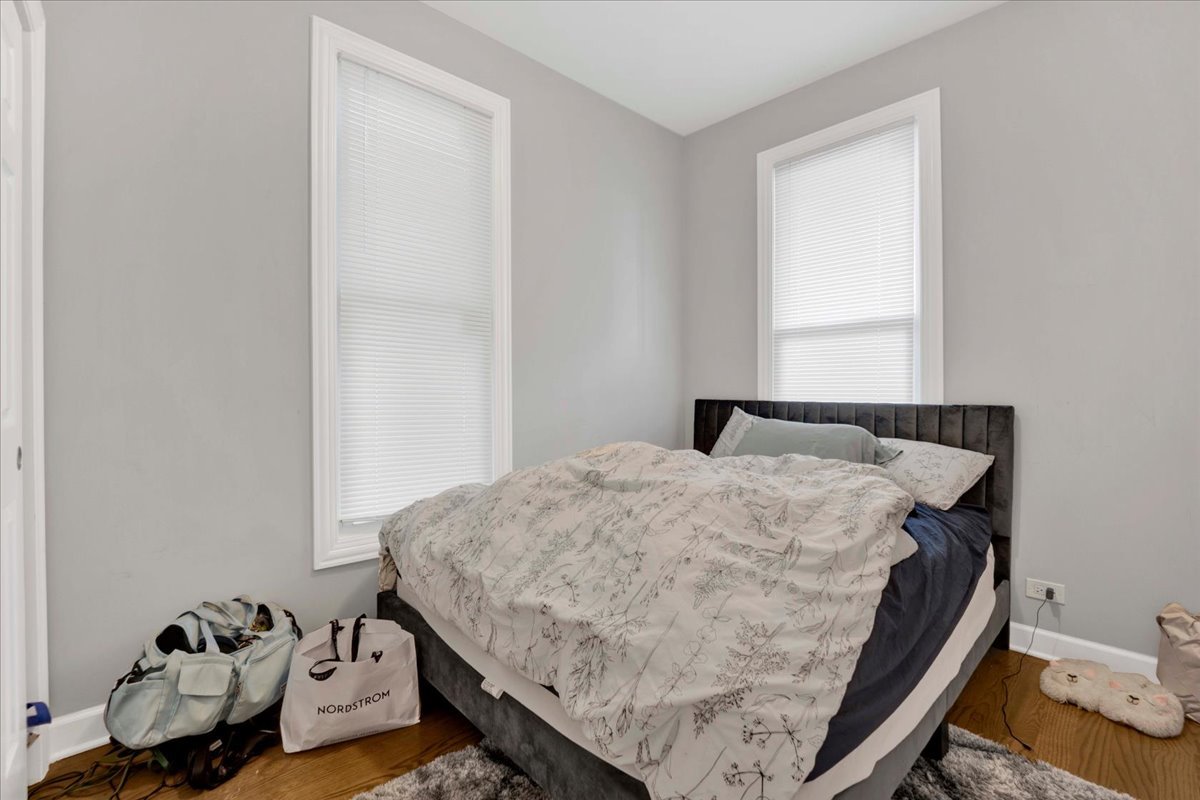 1821 North Tripp Avenue Chicago IL 60639