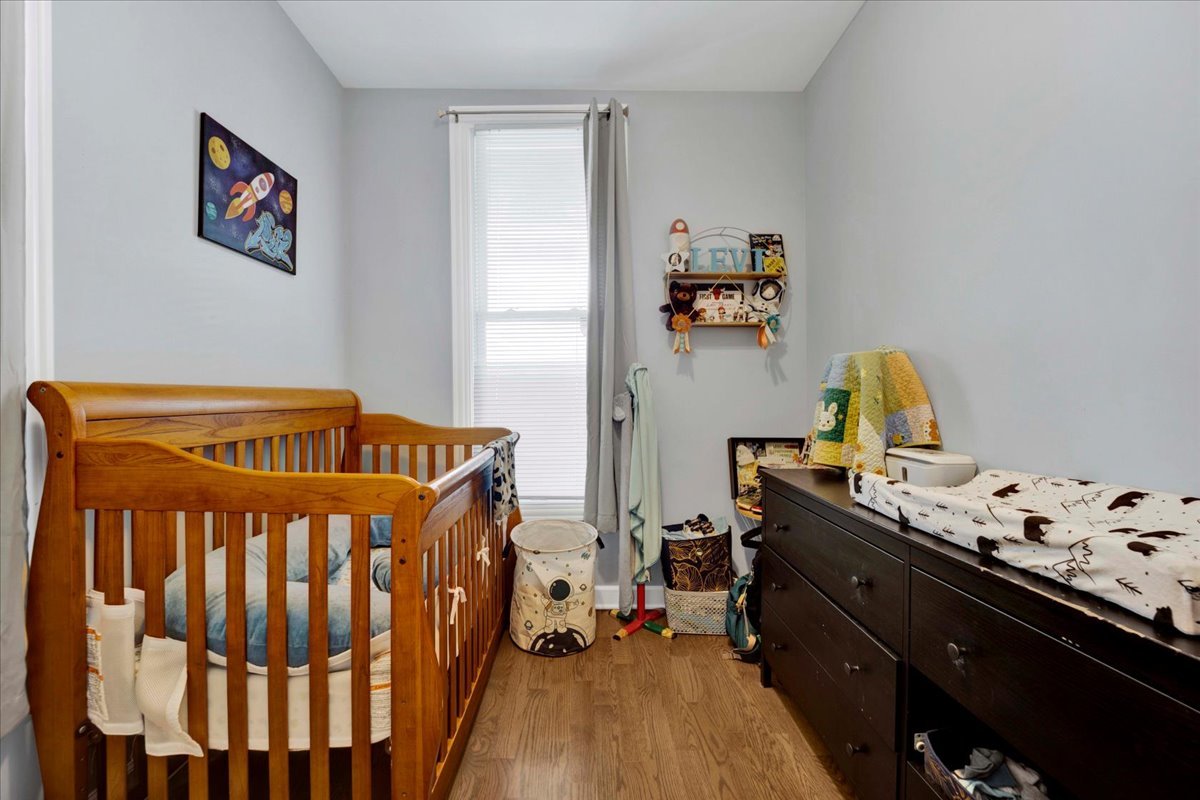 1821 North Tripp Avenue Chicago IL 60639