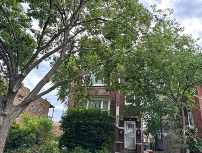 8037 South Sangamon Street Chicago IL 60620