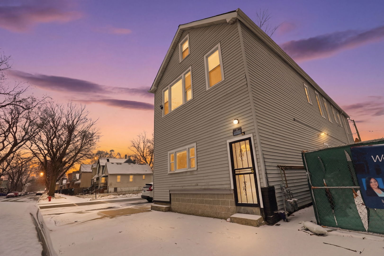 5256 South Carpenter Street Chicago IL 60609