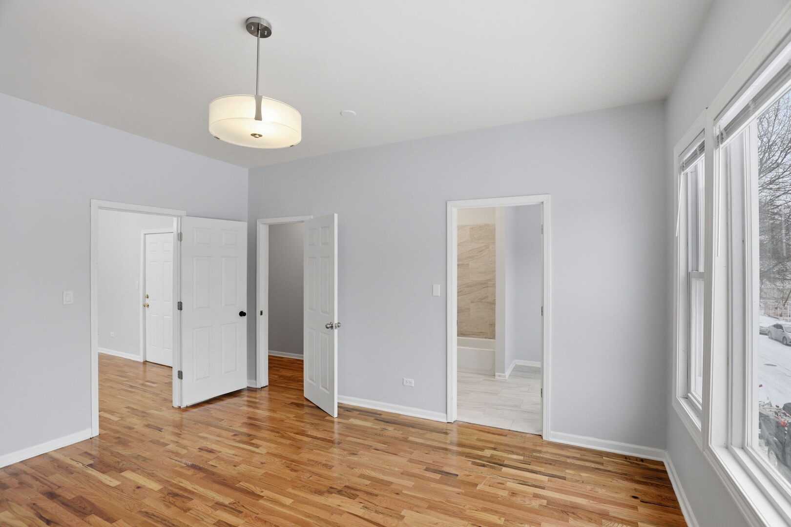 5256 South Carpenter Street Chicago IL 60609