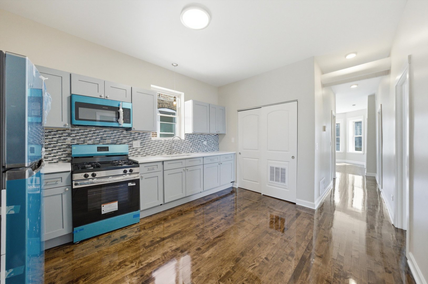 4046 West 21st Street Chicago IL 60623