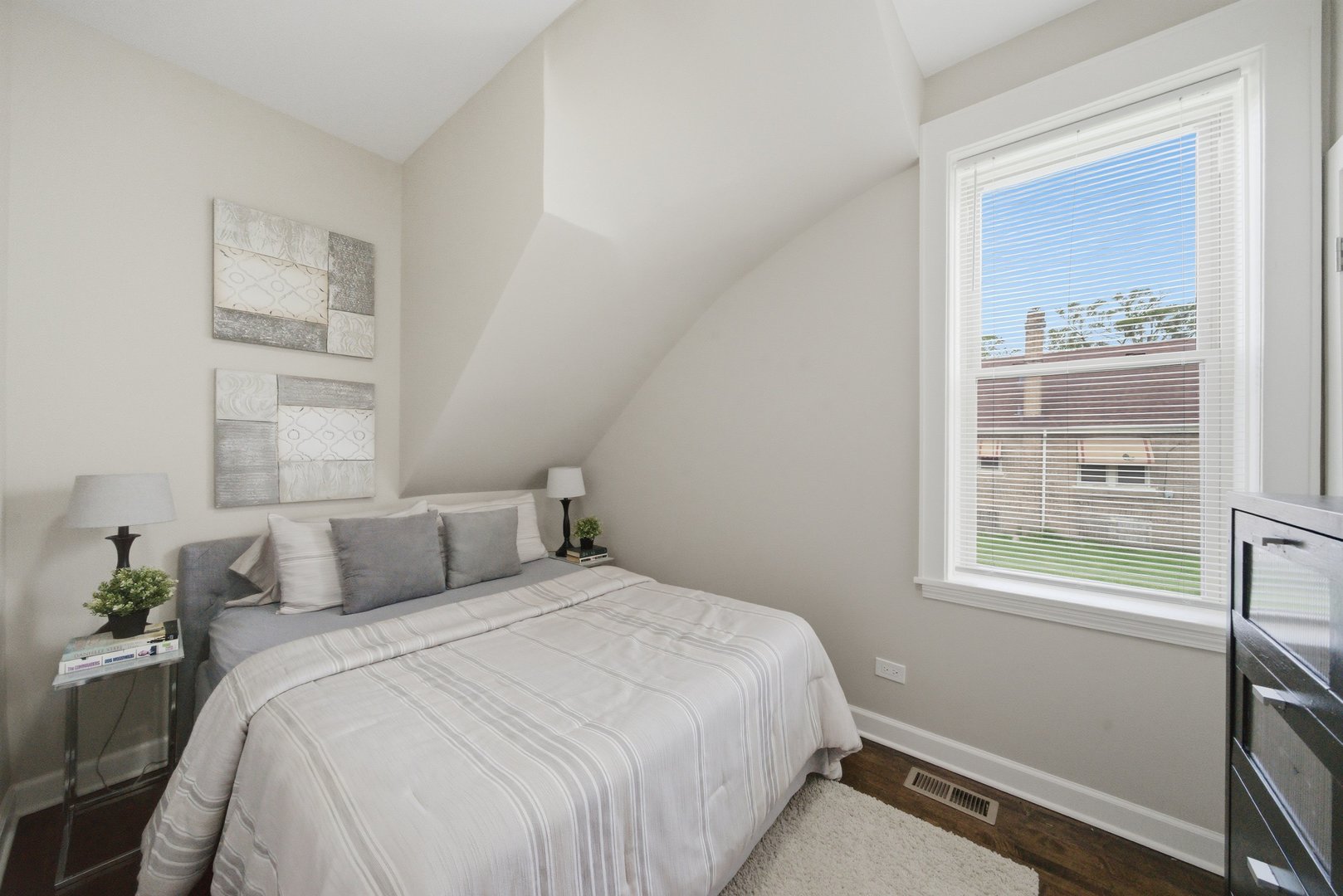 4046 West 21st Street Chicago IL 60623