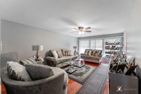 341 Crandon Avenue Calumet City IL 60409