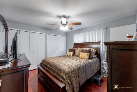 341 Crandon Avenue Calumet City IL 60409