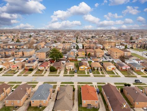 341 Crandon Avenue Calumet City IL 60409