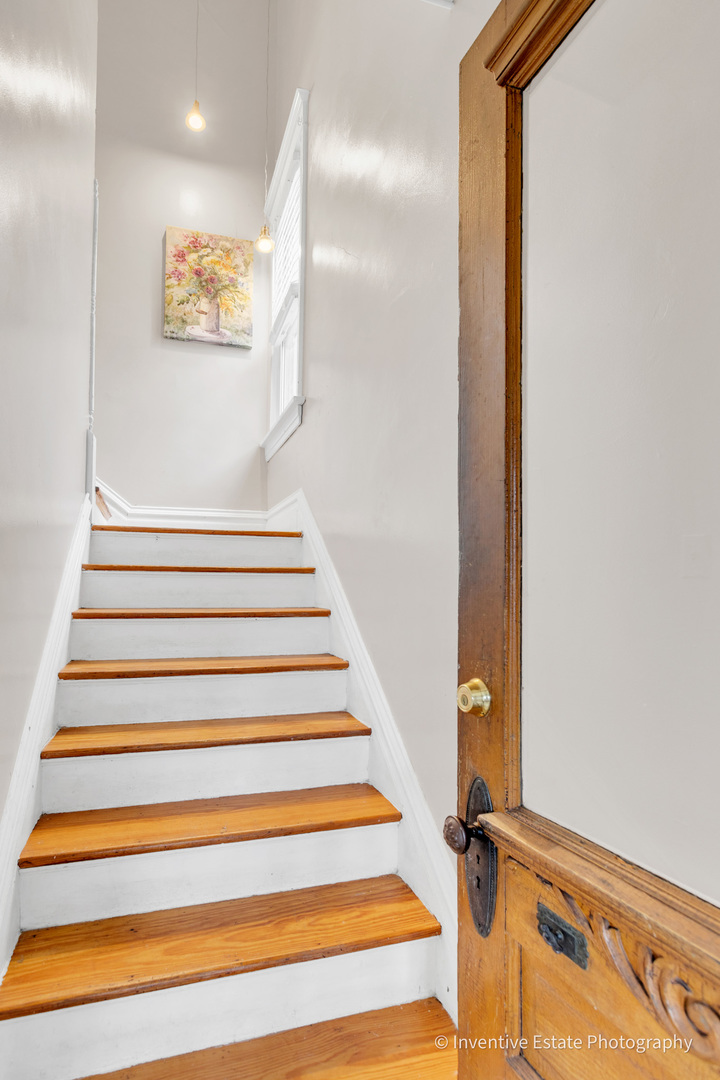 211 North Wright Street Naperville IL 60540