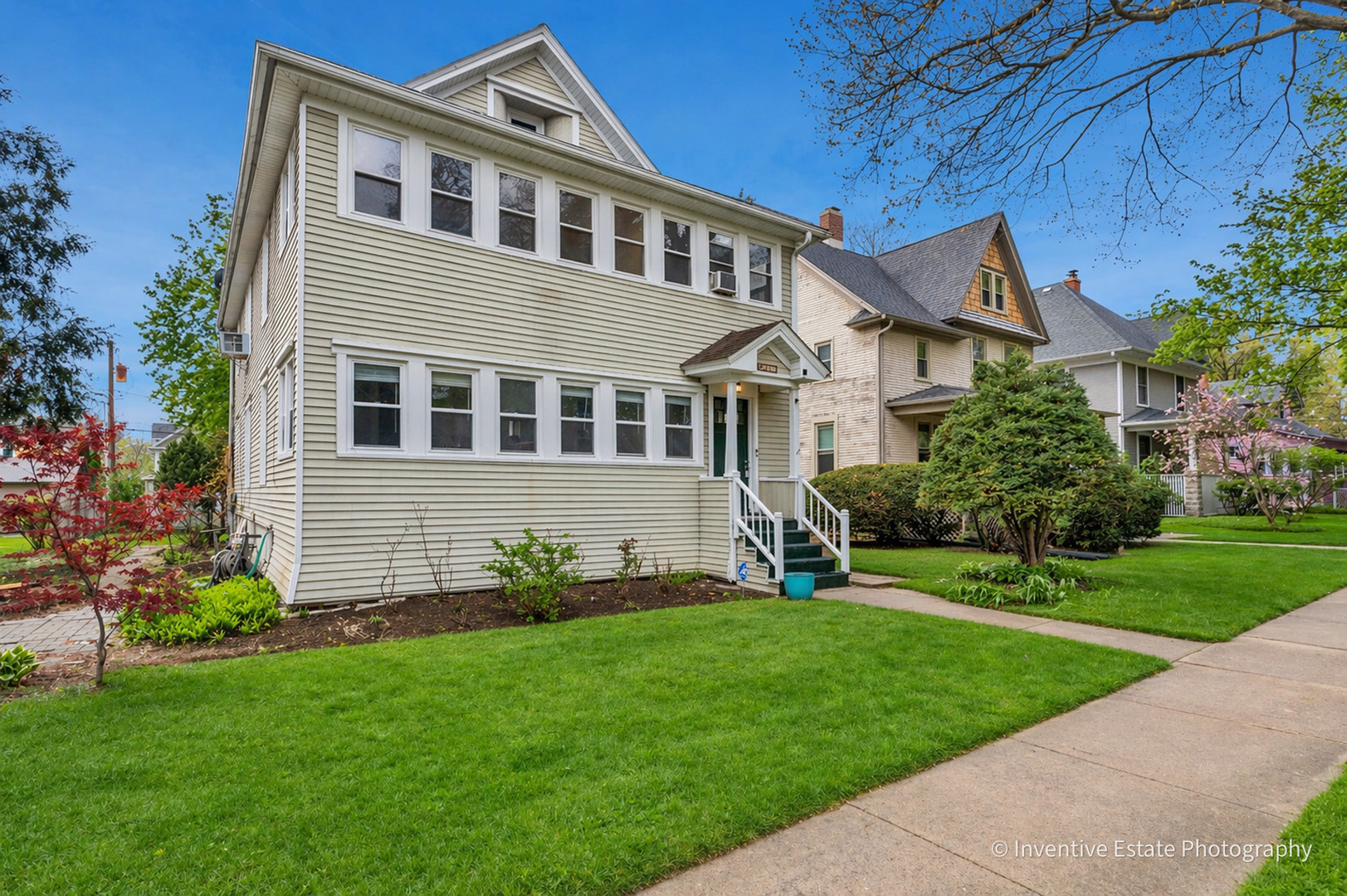 211 North Wright Street Naperville IL 60540