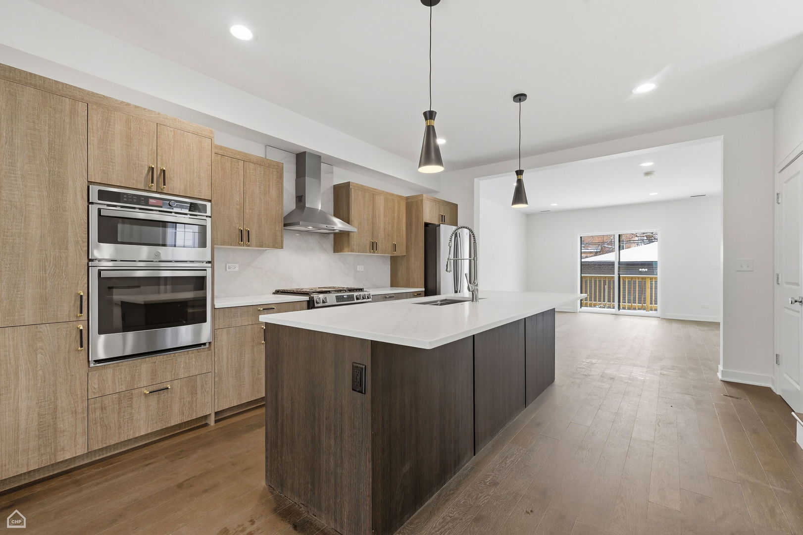 2832 West Wilcox Street Chicago IL 60612
