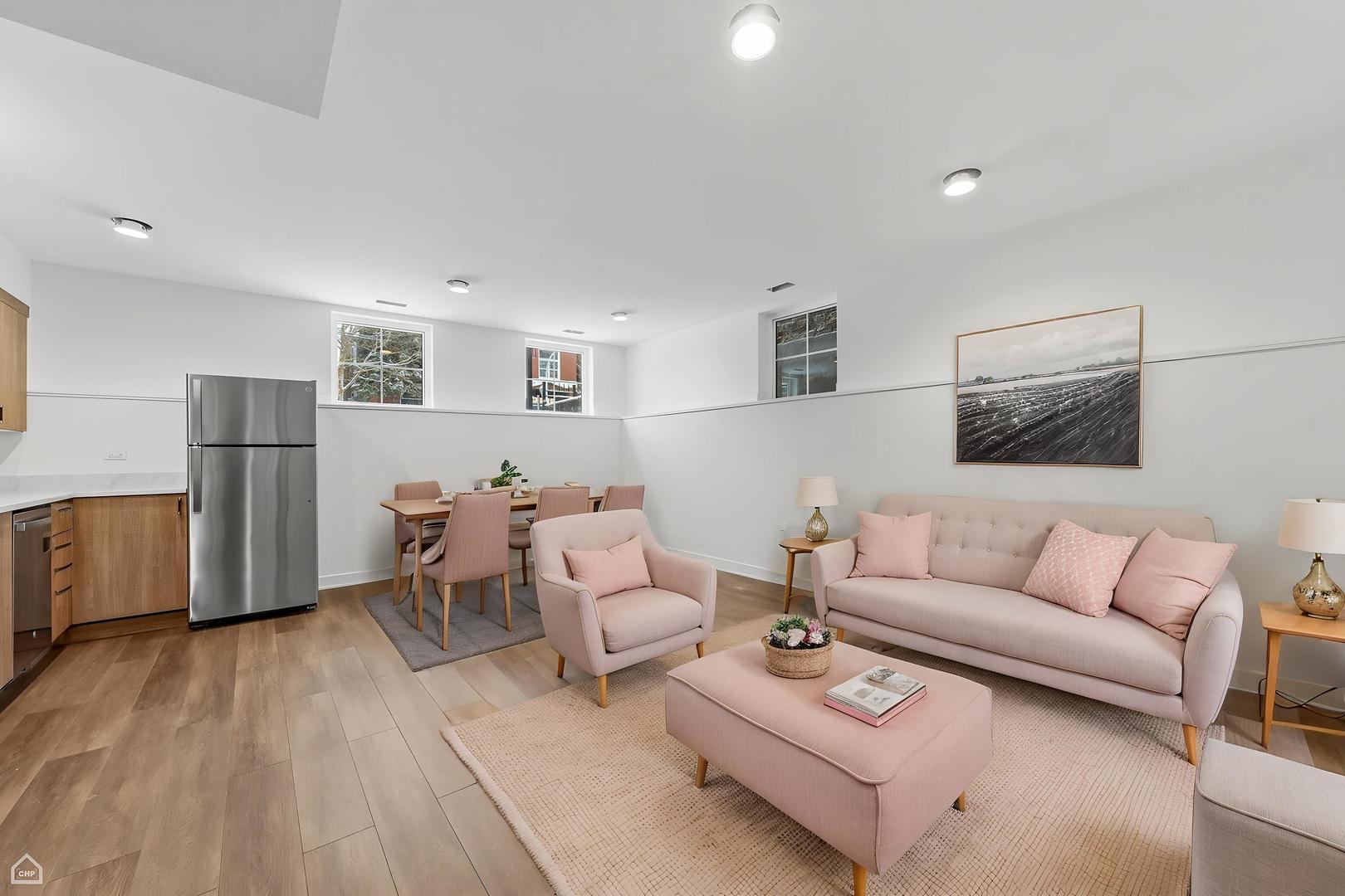 2832 West Wilcox Street Chicago IL 60612