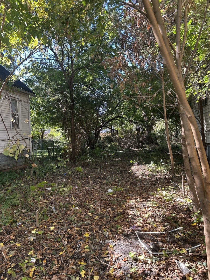 11576 South State Street Chicago IL 60628