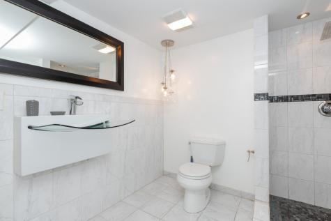 4812 South Langley Avenue Chicago IL 60615