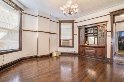 4812 South Langley Avenue Chicago IL 60615