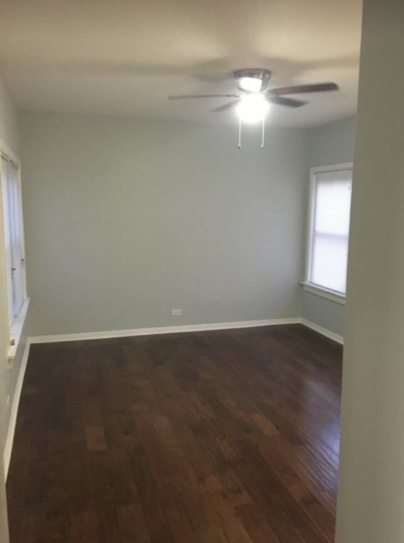 6838 South Clyde Avenue Chicago IL 60649