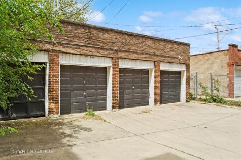 6838 South Clyde Avenue Chicago IL 60649