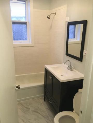 6838 South Clyde Avenue Chicago IL 60649