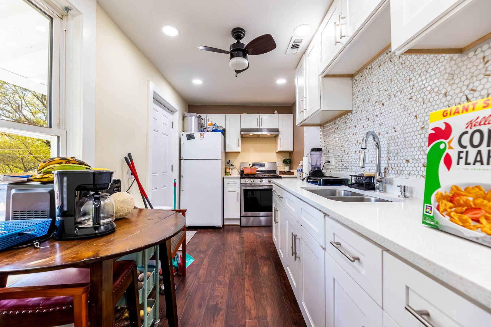 5737 South Laflin Street Chicago IL 60636