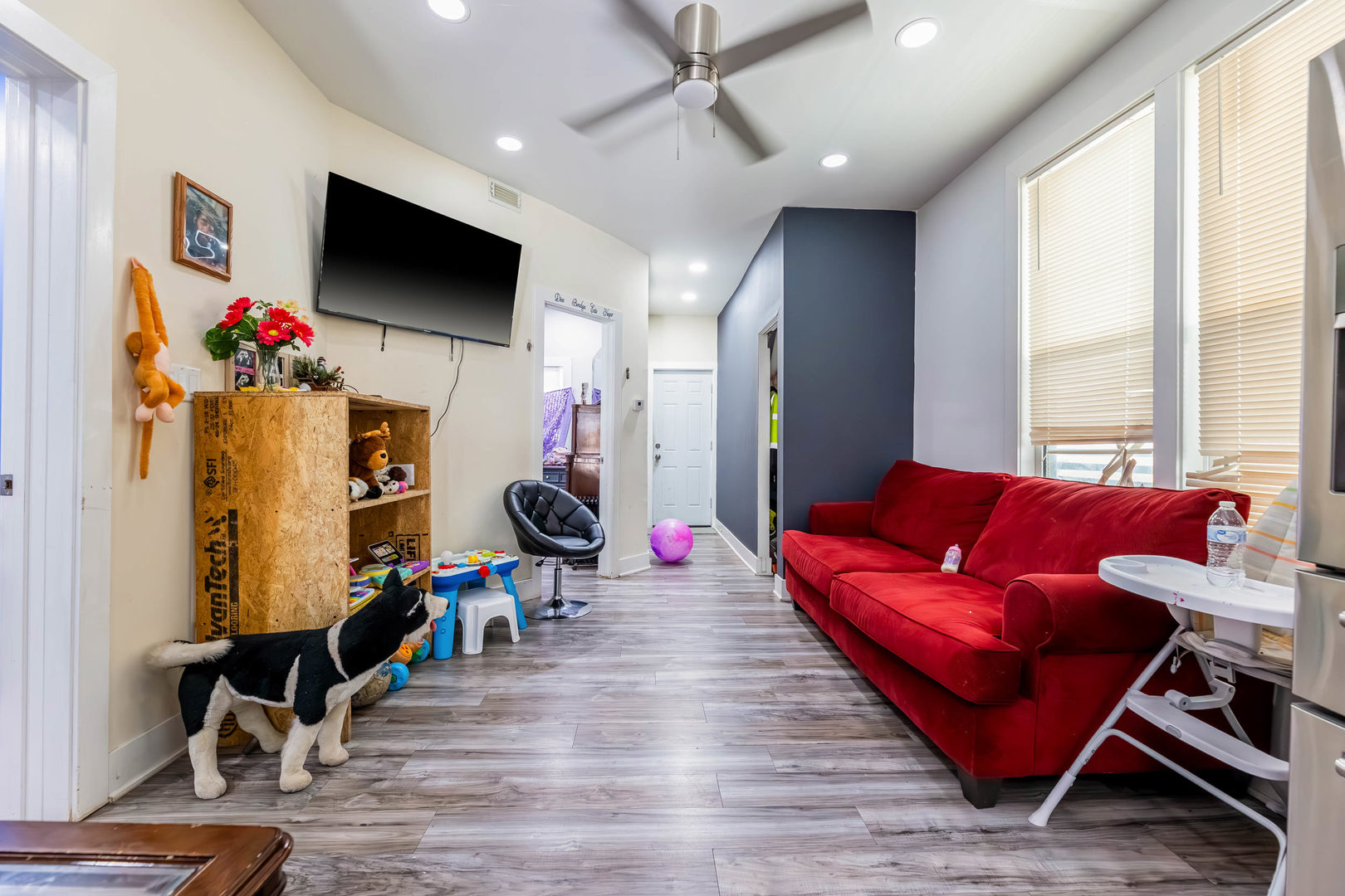 5737 South Laflin Street Chicago IL 60636