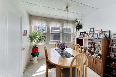 4925 North Troy Street Chicago IL 60625