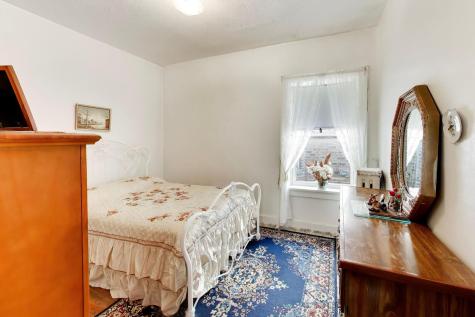 4925 North Troy Street Chicago IL 60625