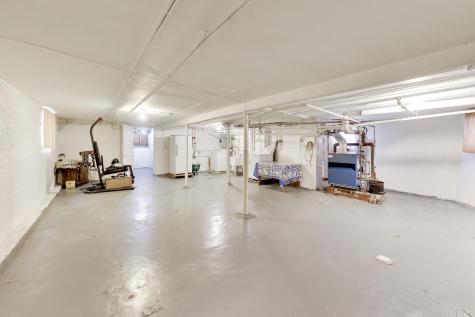 4925 North Troy Street Chicago IL 60625