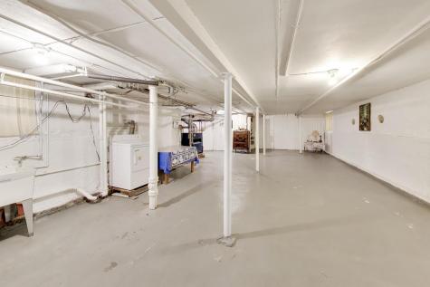 4925 North Troy Street Chicago IL 60625