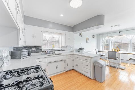 1811 Kenilworth Avenue Berwyn IL 60402