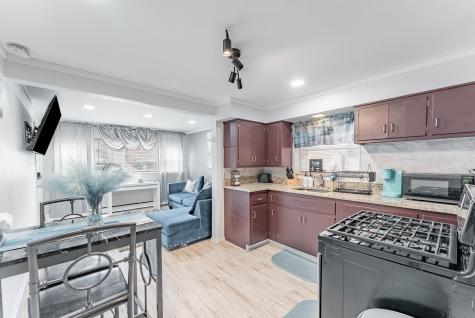 1811 Kenilworth Avenue Berwyn IL 60402