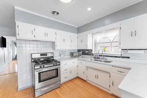 1811 Kenilworth Avenue Berwyn IL 60402