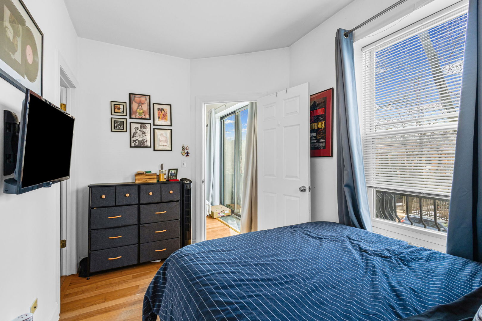 7341 North Honore Street Chicago IL 60626