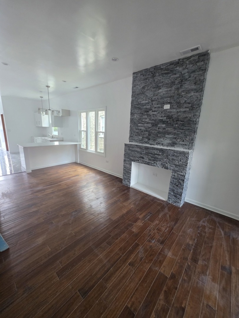 848 North Latrobe Avenue Chicago IL 60651