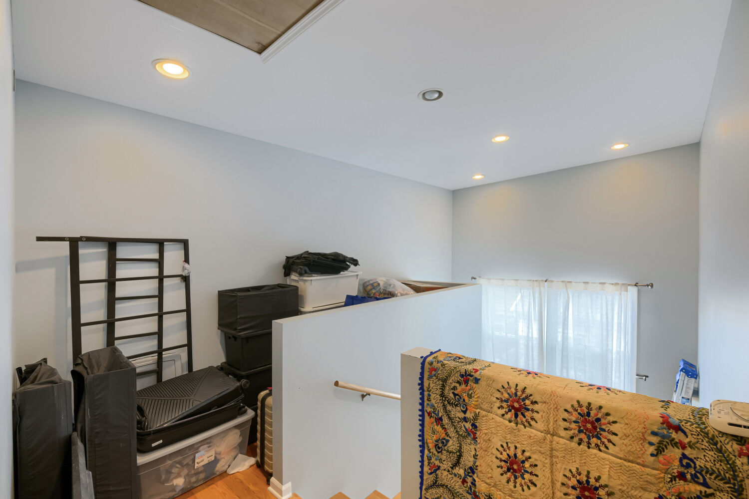 2068 North Campbell Avenue Chicago IL 60647