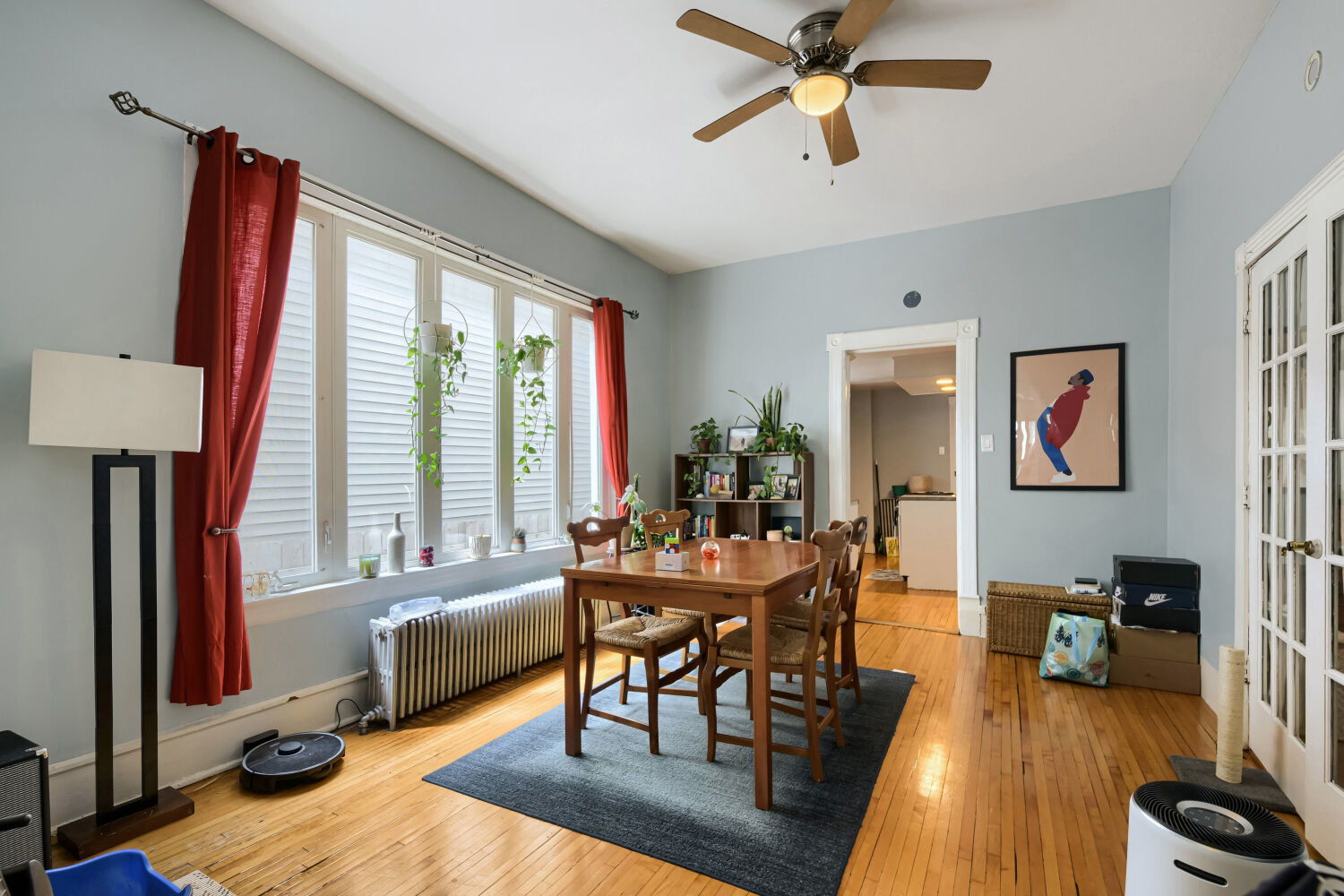 2068 North Campbell Avenue Chicago IL 60647