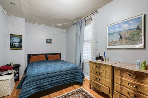 2068 North Campbell Avenue Chicago IL 60647