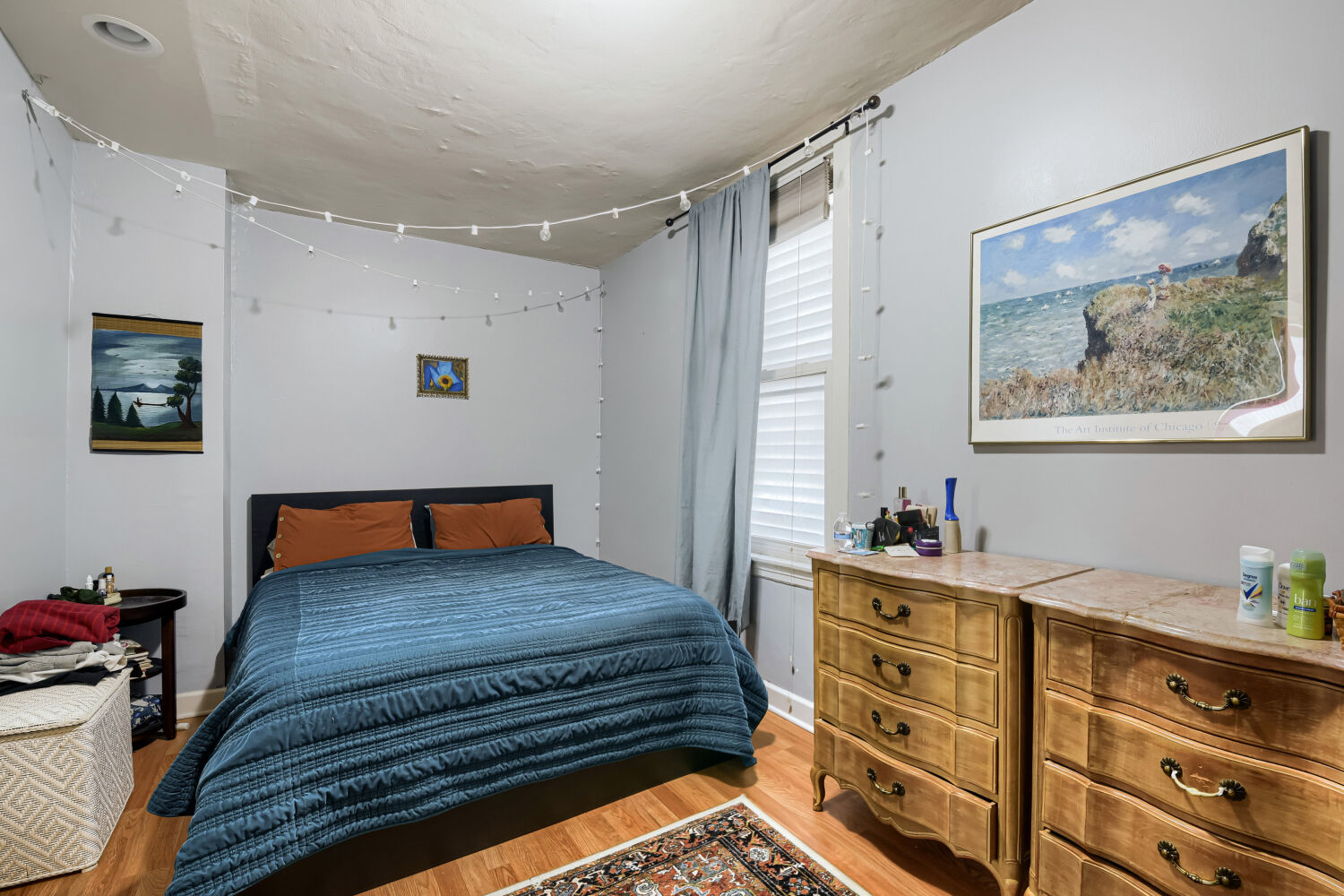 2068 North Campbell Avenue Chicago IL 60647
