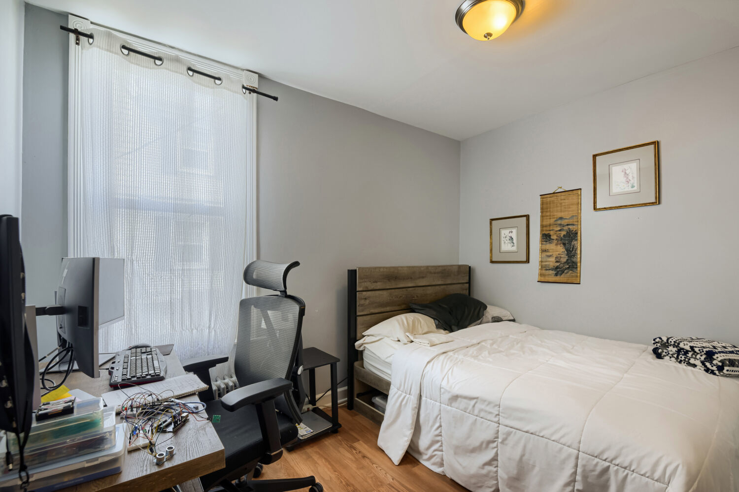 2068 North Campbell Avenue Chicago IL 60647