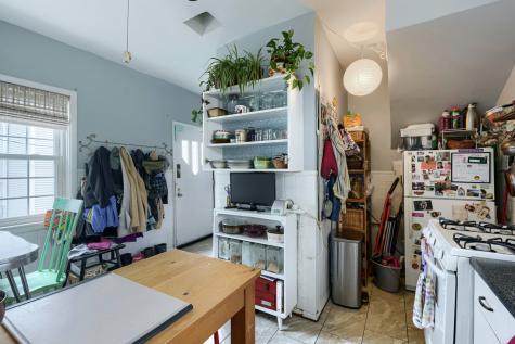 2068 North Campbell Avenue Chicago IL 60647