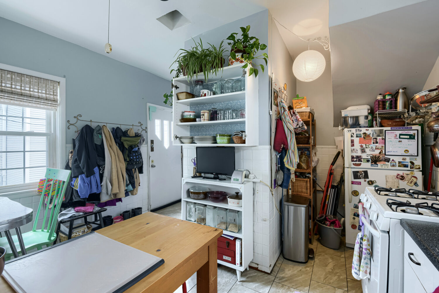 2068 North Campbell Avenue Chicago IL 60647