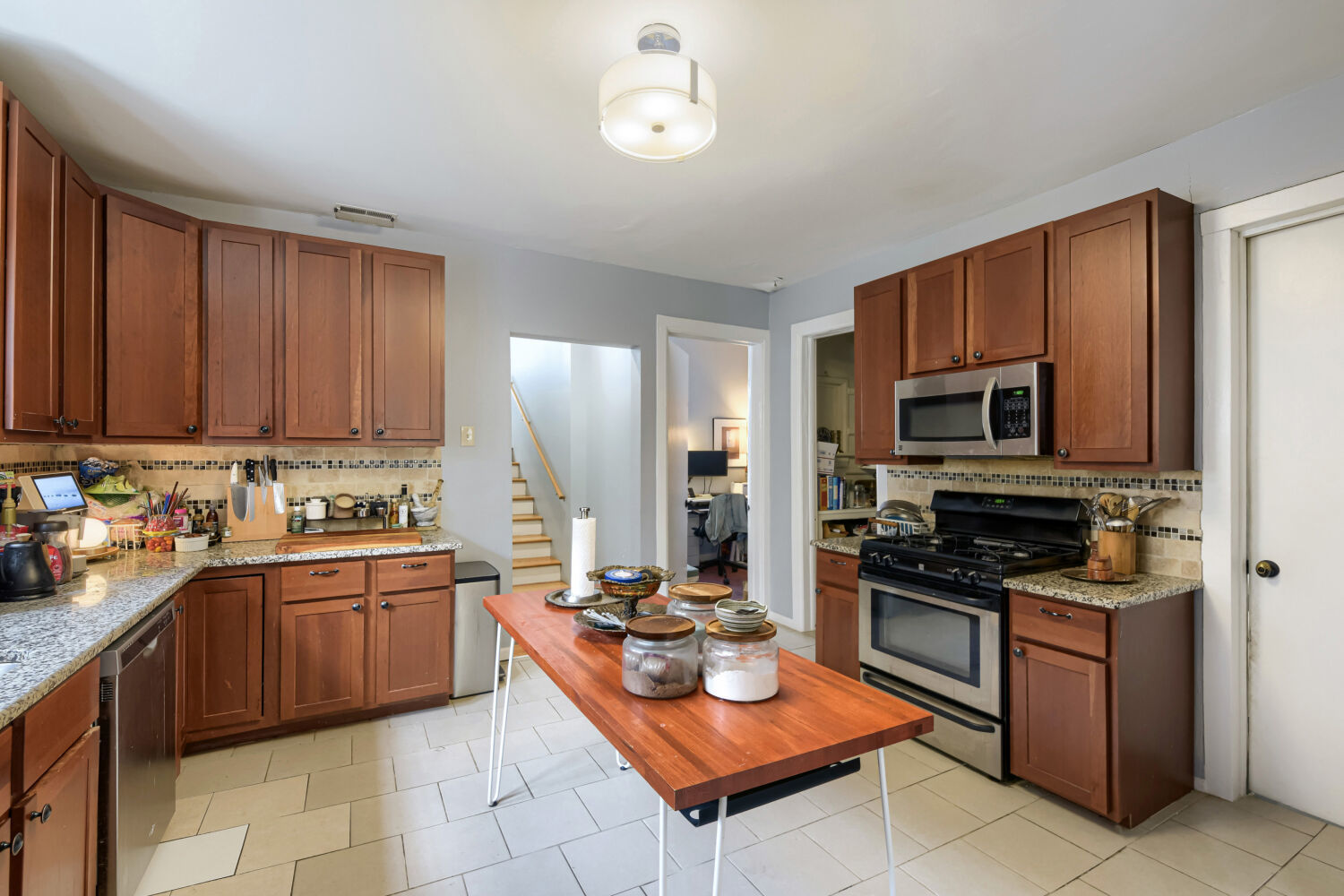 2068 North Campbell Avenue Chicago IL 60647