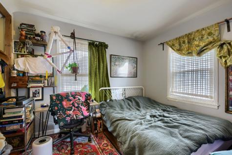 2068 North Campbell Avenue Chicago IL 60647