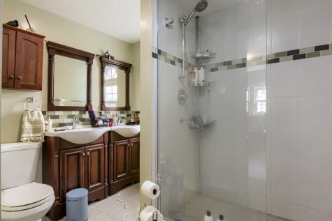 2068 North Campbell Avenue Chicago IL 60647