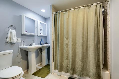 2068 North Campbell Avenue Chicago IL 60647