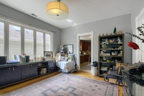 2068 North Campbell Avenue Chicago IL 60647