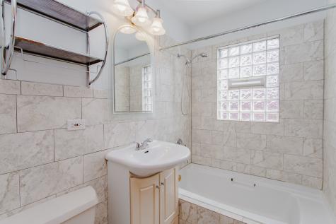4340 Kolze Avenue Schiller Park IL 60176