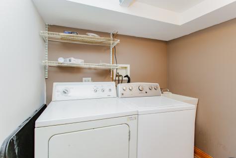 4340 Kolze Avenue Schiller Park IL 60176